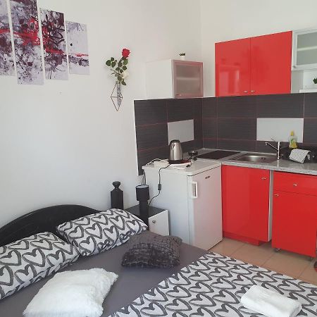 Studio Apartmani Ivanda Makarska Extérieur photo
