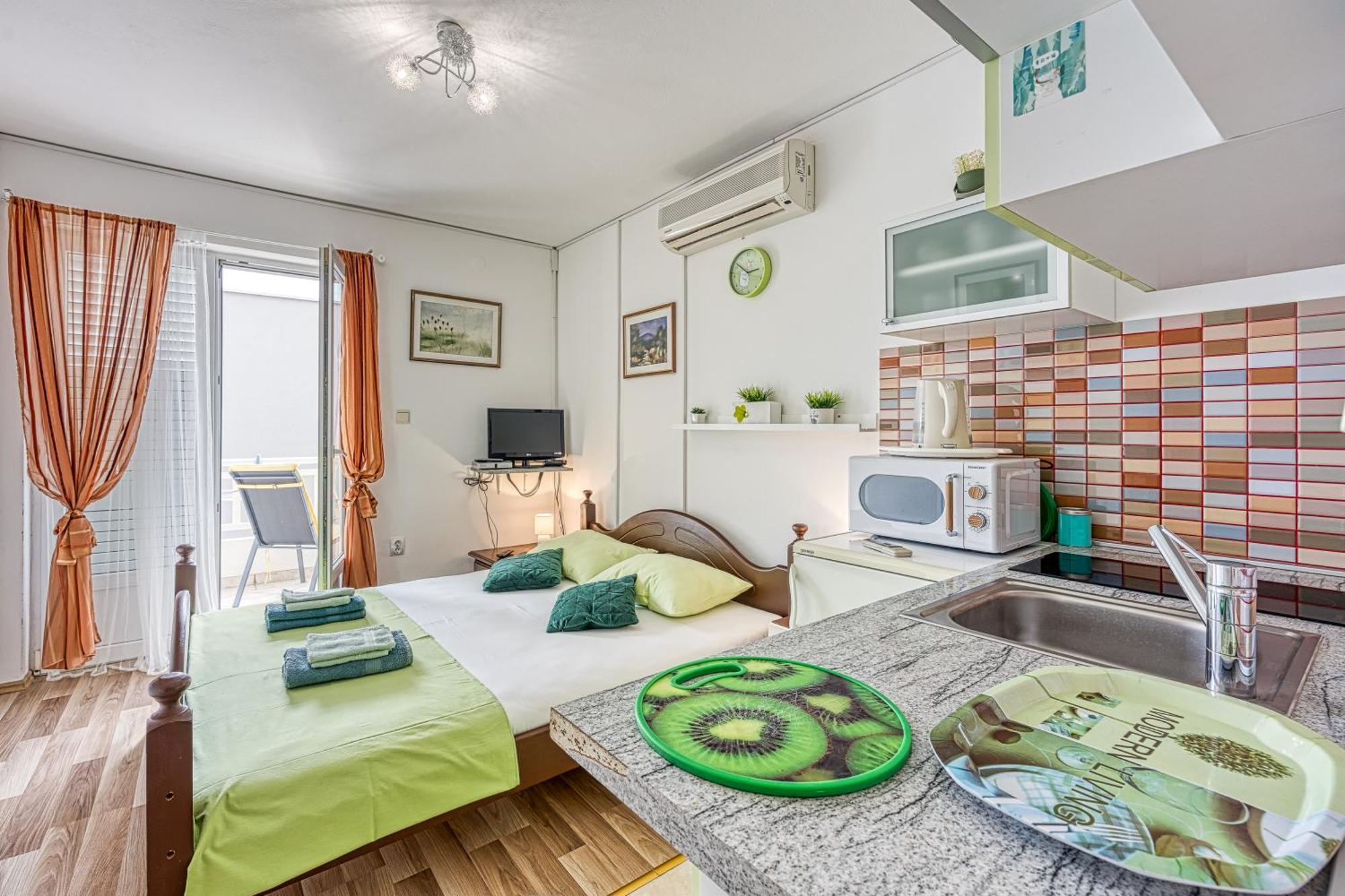 Studio Apartmani Ivanda Makarska Extérieur photo