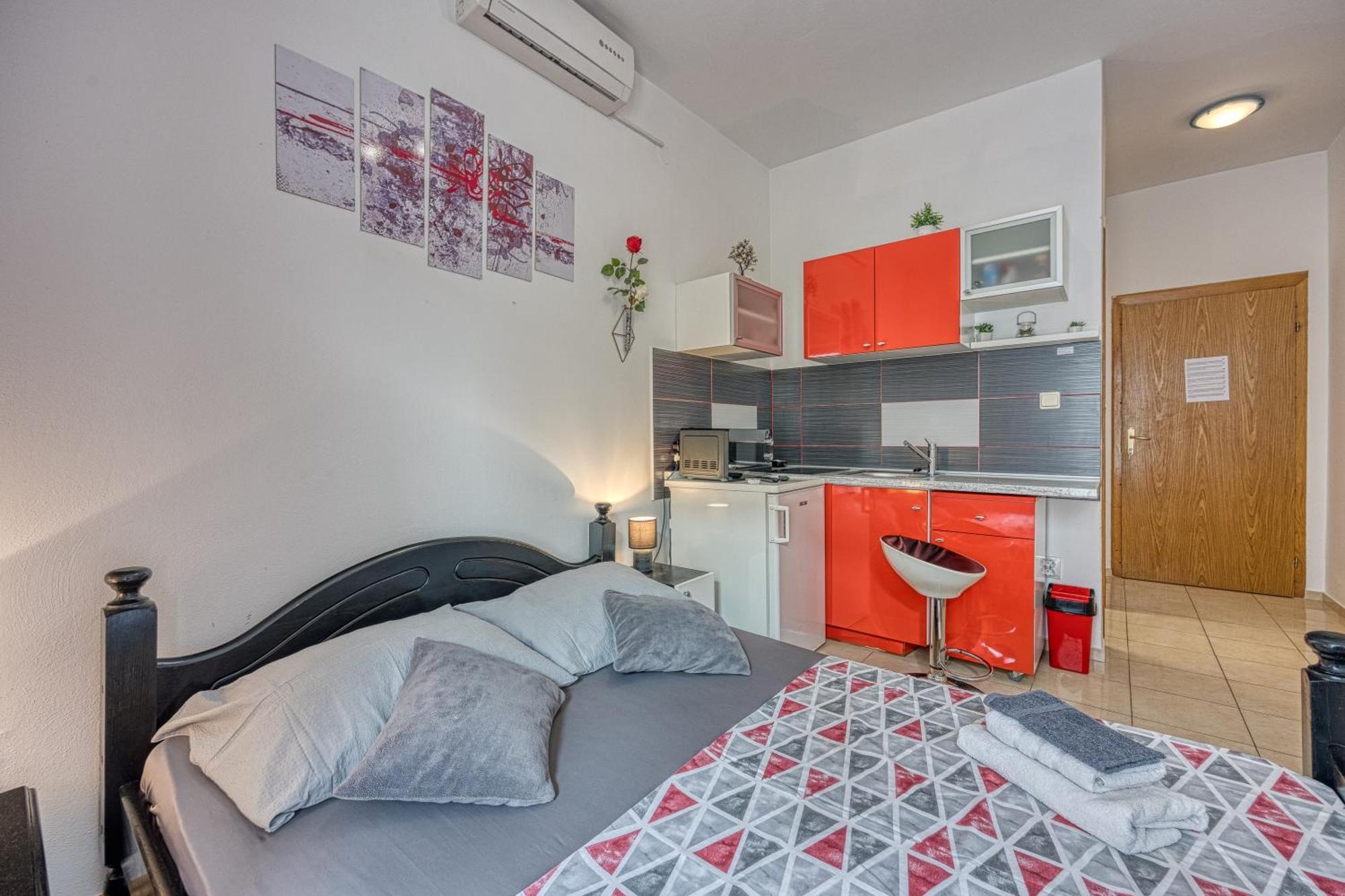 Studio Apartmani Ivanda Makarska Extérieur photo